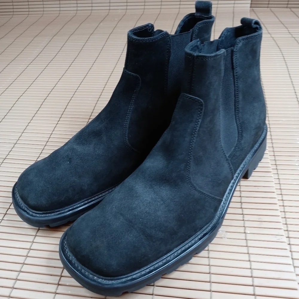 Kenneth Cole Reaction men's black suede pull on ch